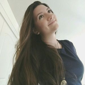 Meet your Posher, Jenni